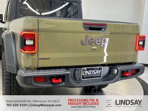 New 2026 Jeep Gladiator Rubicon w/ Safety Group AWD/4WD image 9