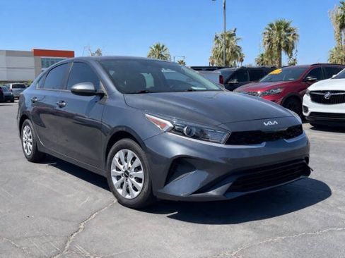 Used 2023 Kia Forte LX FWD image 1