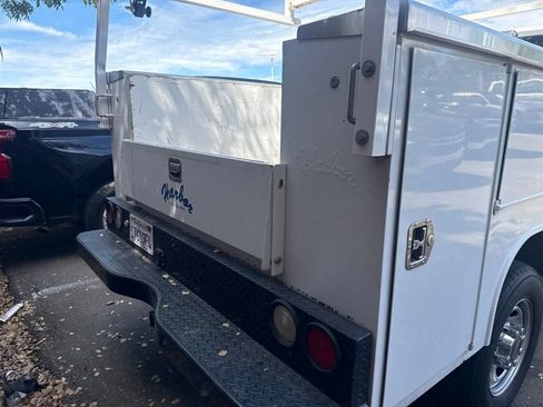 Used 2019 Ford F250 XL w/ XL Value Package AWD/4WD image 4