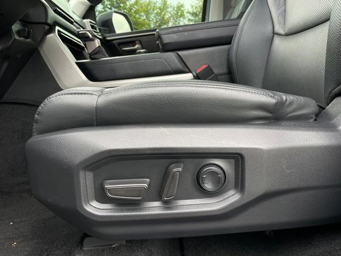 Used 2024 Toyota Tundra SR5 w/ SR5 Premium Package AWD/4WD image 24