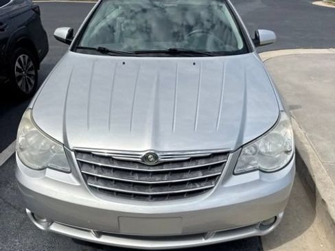 Used 2008 Chrysler Sebring Touring w/ Special Touring Group FWD image 13