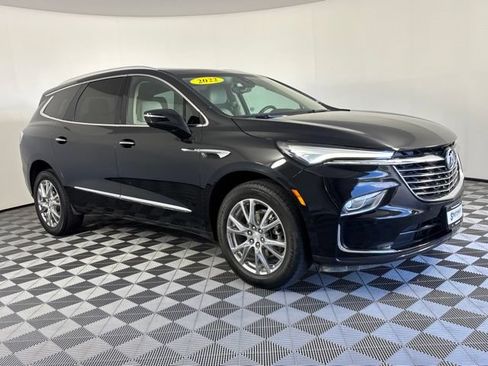 Used 2022 Buick Enclave Premium w/ Experience Buick Package AWD/4WD image 4