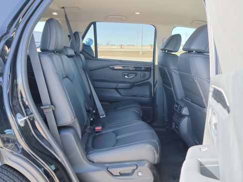 Used 2023 Honda Pilot EX-L image 38