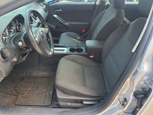 Used 2010 Pontiac G6 Sedan FWD image 14