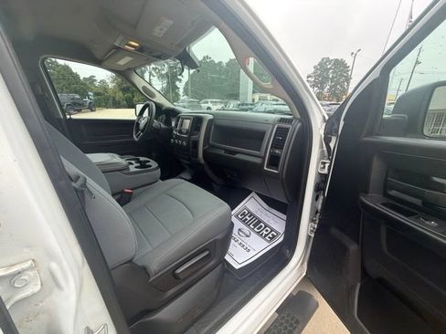 Used 2019 RAM 1500 Express w/ Express Value Package RWD image 16
