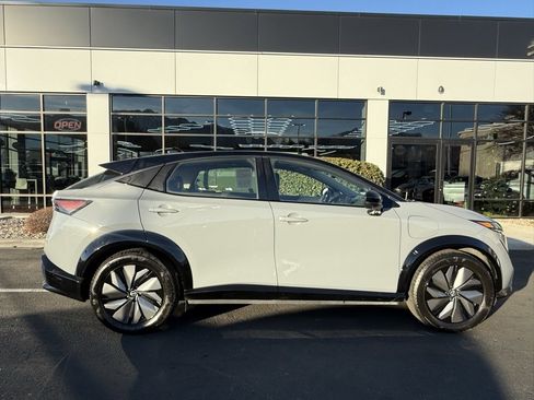 Used 2024 Nissan Ariya EVOLVE+ e-4ORCE image 8