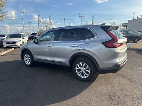 Used 2025 Honda CR-V LX image 12