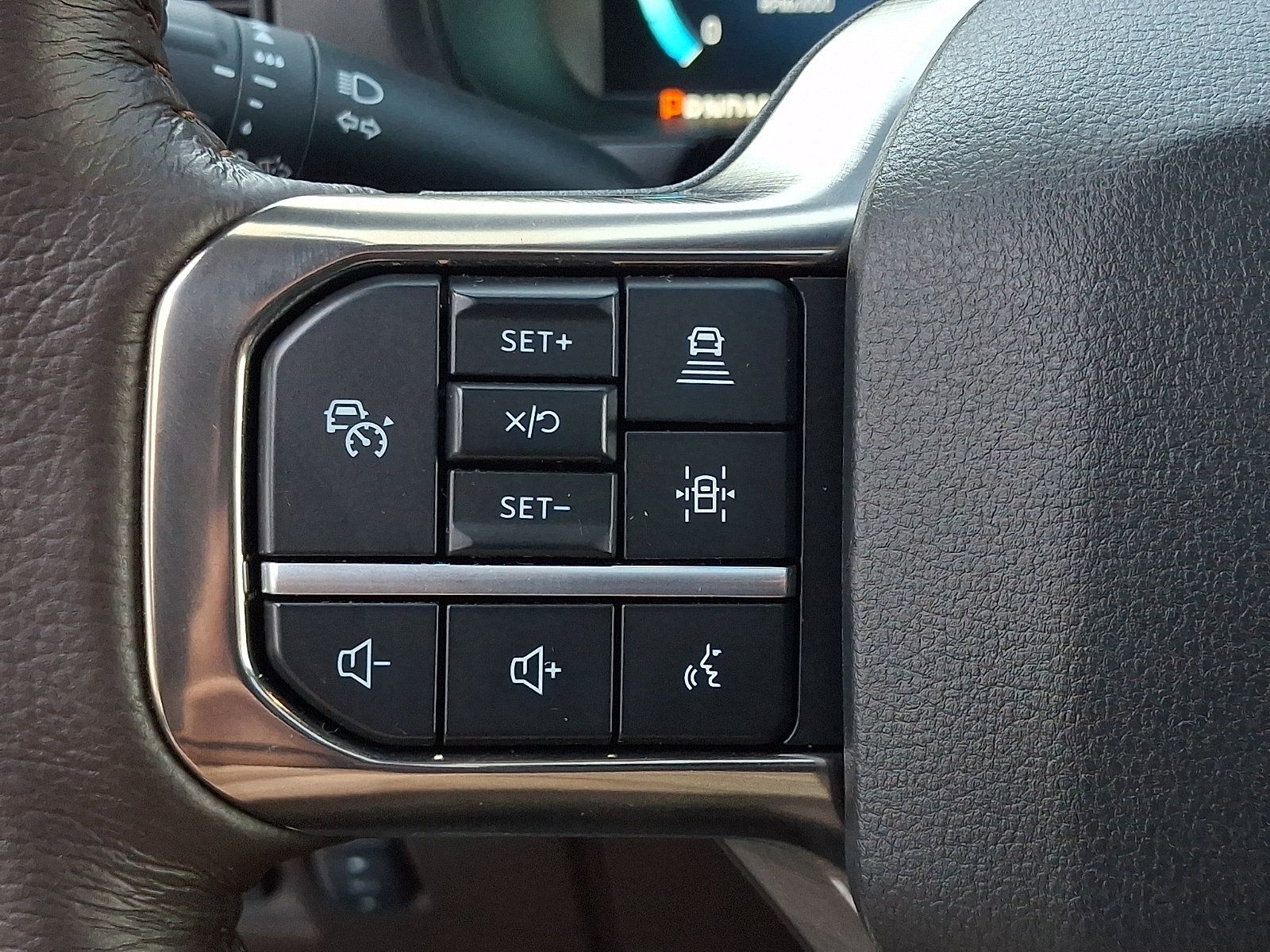 Used 2025 Ford F150 King Ranch w/ FX4 Off-Road Package AWD/4WD image 23