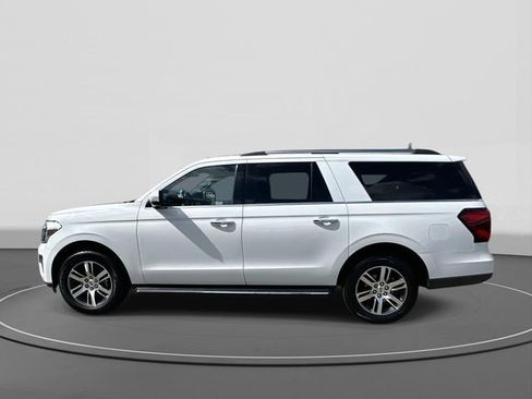 Used 2022 Ford Expedition Max Limited image 7