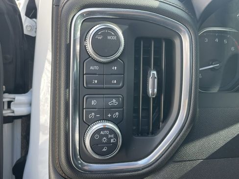 Certified 2020 GMC Sierra 1500 AT4 w/ Off-Road Performance Package image 36