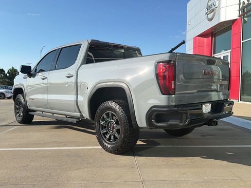 Used 2024 GMC Sierra 1500 AT4X AWD/4WD image 9