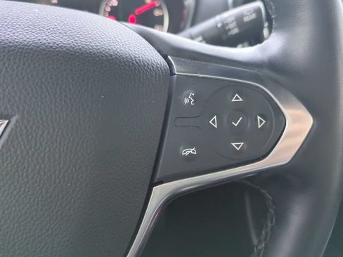 Used 2023 Chevrolet Traverse Premier w/ Redline Edition FWD image 32