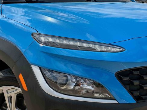 Used 2022 Hyundai Kona SEL image 10