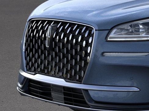 New 2026 Lincoln Corsair Reserve w/ Rear Removable Package Tray FWD image 17