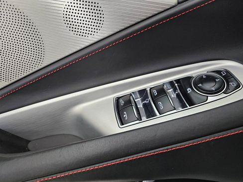 Used 2021 Chevrolet Corvette Stingray Premium Conv w/ Battery Protection Package image 13