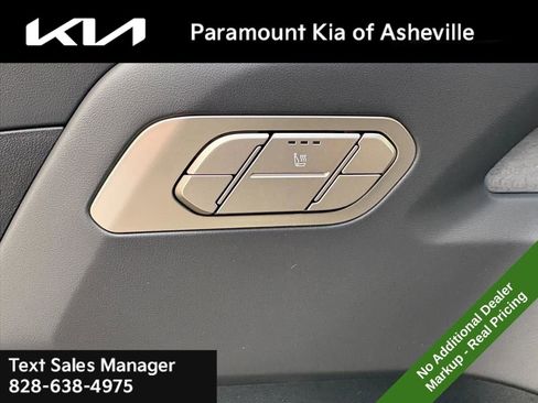 New 2027 Kia Telluride S image 16