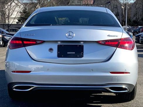 Used 2025 Mercedes-Benz C 300 4MATIC Sedan image 3