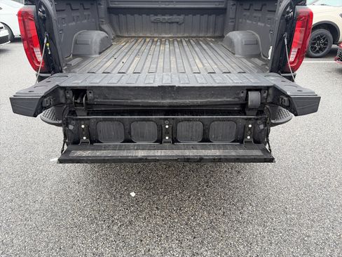 Used 2021 GMC Sierra 2500 AT4 image 32