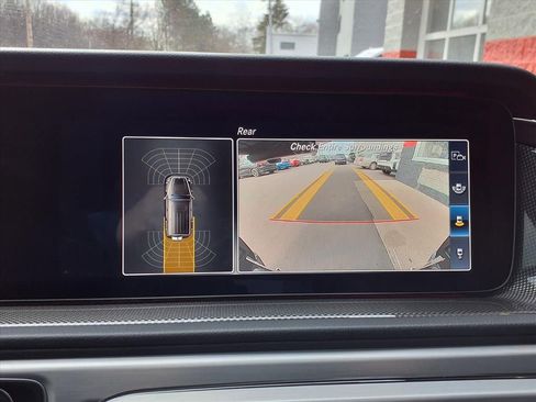 Used 2021 Mercedes-Benz G 550 G 550 image 21