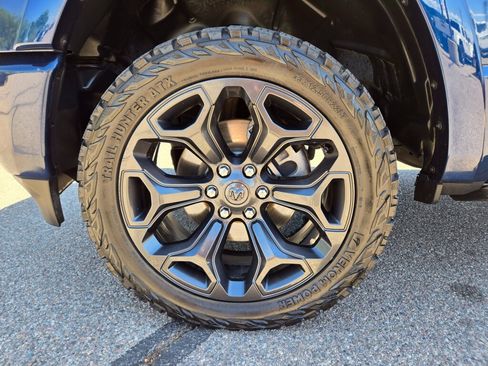 Used 2023 RAM 1500 Limited AWD/4WD image 15