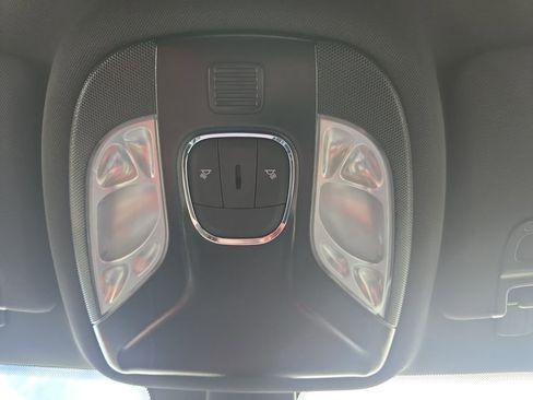 Used 2025 Jeep Compass Trailhawk w/ Trailer Tow Group image 28