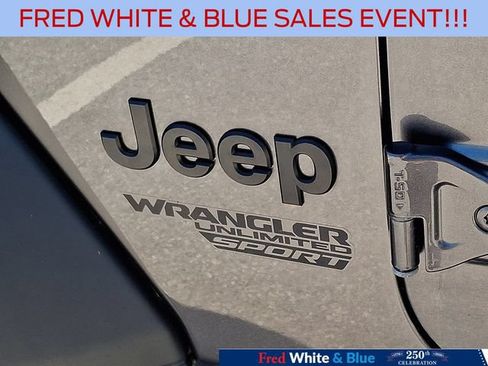 Used 2021 Jeep Wrangler Unlimited Sport w/ Sun And Sound Package AWD/4WD image 31
