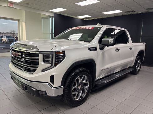 Used 2022 GMC Sierra 1500 SLT image 6