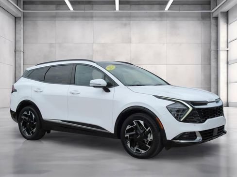 Used 2023 Kia Sportage SX FWD image 1