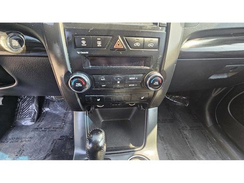 Used 2013 Kia Sorento EX w/ Premium Plus Pkg image 29
