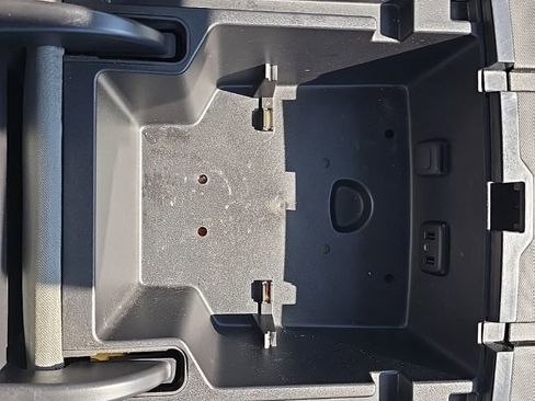 Used 2016 GMC Sierra 1500 SLT w/ SLT Premium Package image 35