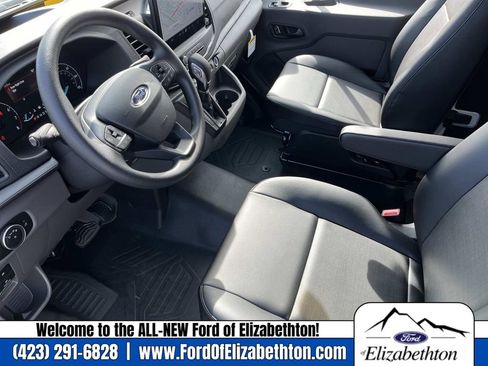 New 2025 Ford Transit 250 Base image 17