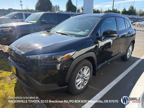 Used 2026 Toyota Corolla Cross LE w/ Cold Weather Package image 1