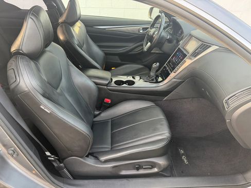 Used 2018 INFINITI Q60 3.0t Luxe image 18
