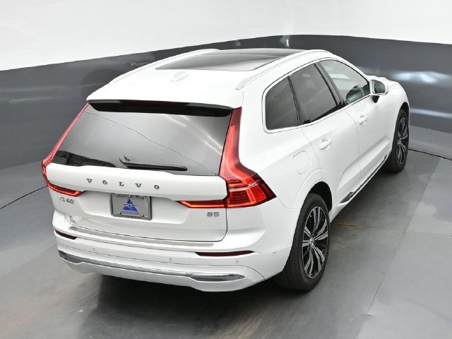 Used 2023 Volvo XC60 B5 Plus w/ Protection Package Premier FWD image 21