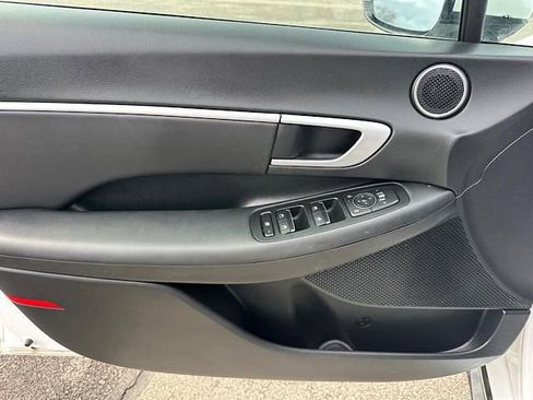 Used 2025 Hyundai Sonata SEL image 12