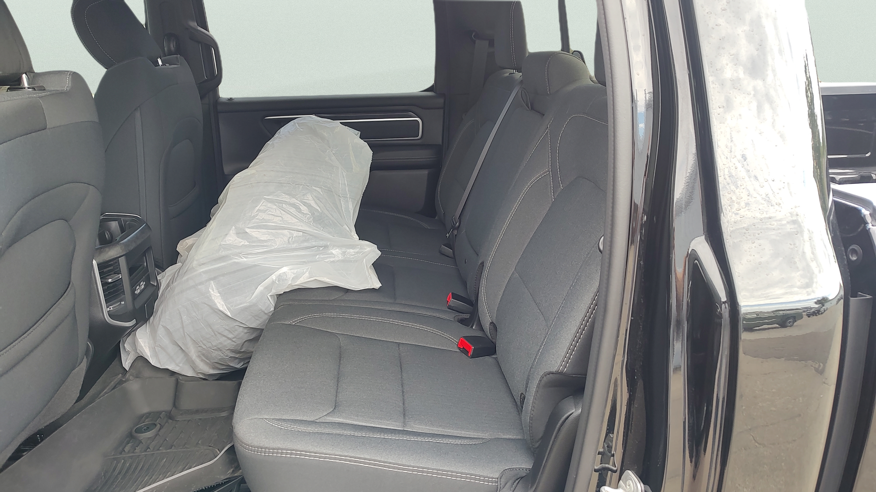Used 2023 RAM 1500 Big Horn AWD/4WD image 12
