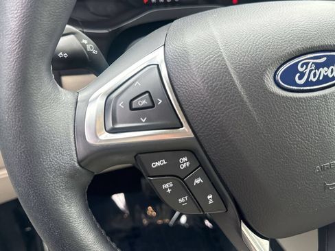 Used 2023 Ford Edge Titanium w/ Equipment Group 301A AWD/4WD image 19