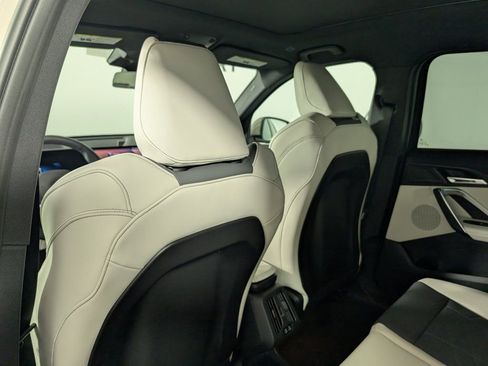 New 2026 BMW X1 xDrive28i w/ Technology Package image 14