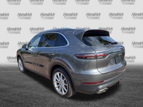 Used 2022 Porsche Cayenne AWD/4WD image 8