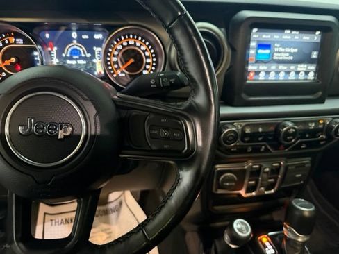 Used 2021 Jeep Gladiator Sport AWD/4WD image 19
