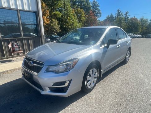 Used 2015 Subaru Impreza 2.0i image 1