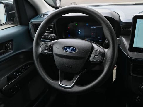 New 2025 Ford Maverick XL FWD image 27