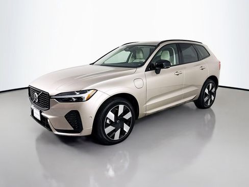 Used 2025 Volvo XC60 T8 Plus w/ Protection Package Premier AWD/4WD image 1