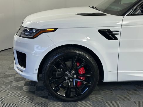 Used 2022 Land Rover Range Rover Sport HST image 10