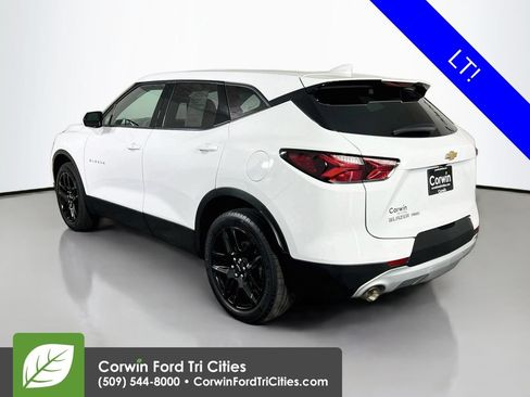 Used 2022 Chevrolet Blazer LT AWD/4WD image 11