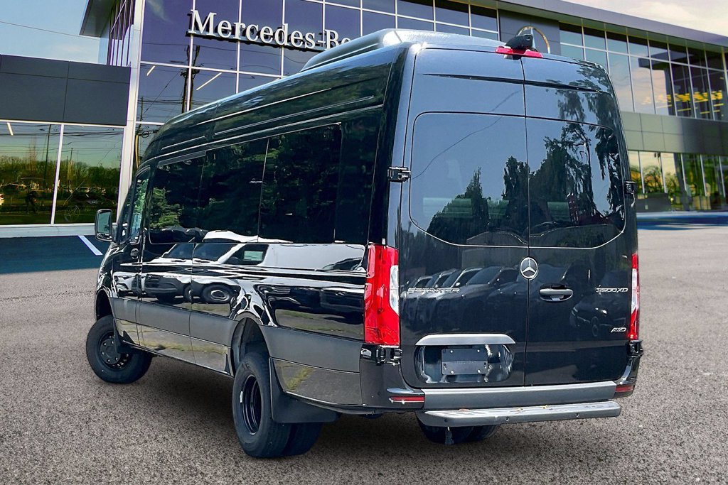 New 2026 Mercedes-Benz Sprinter 3500 image 3