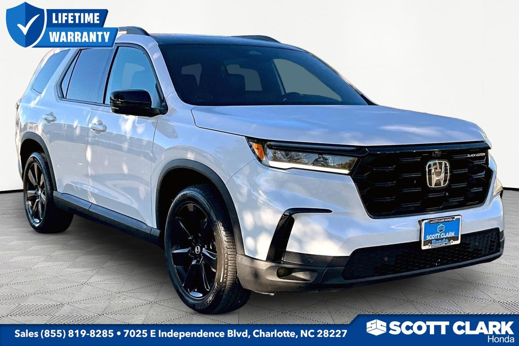 Used 2025 Honda Pilot Black Edition 360° Tour