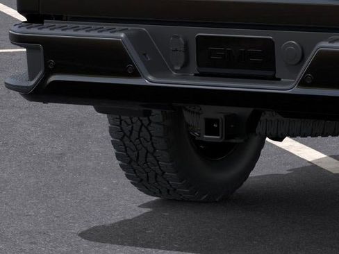 New 2026 GMC Sierra 2500 Denali w/ Denali Reserve Package image 14