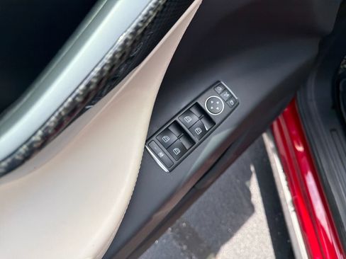 Used 2019 Tesla Model X Long Range AWD/4WD image 14