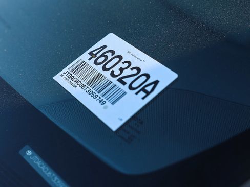 Certified 2026 Toyota Prius Plug-In Hybrid image 28